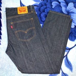 (Black) Levi’s jeans